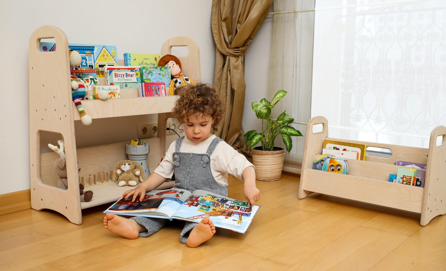 Montessori Wooden Kids' Bookshelf